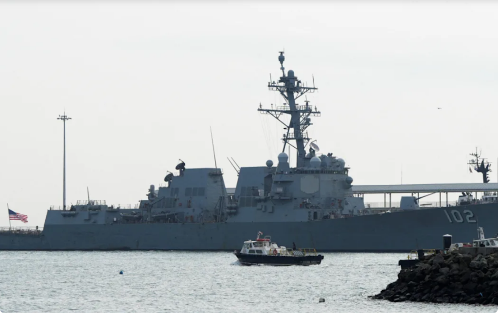 EL BARCO ATUNERO: UNA MANIOBRA CALCULADA